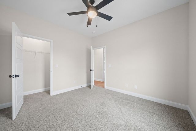 442 Old Major Ln, Hopkinsville, KY 42240