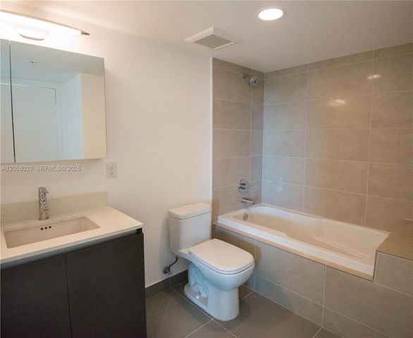 6620 Indian Creek Dr 301, Miami Beach, FL 33141