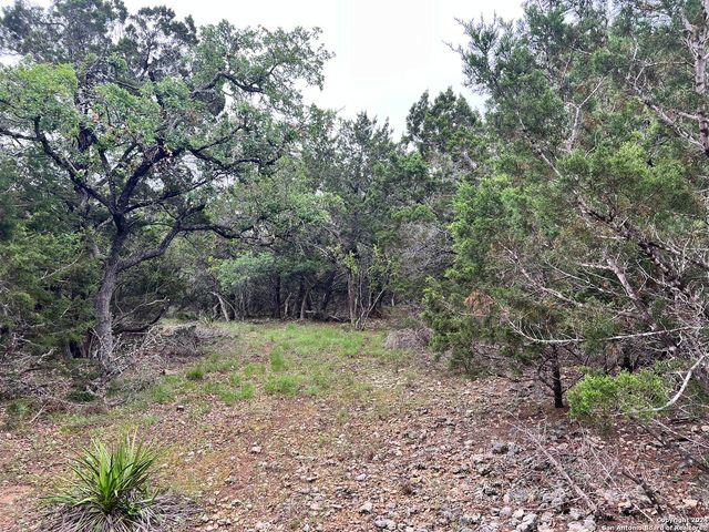 512 LASSO LOOP, Canyon Lake, TX 78133