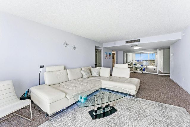 5200 N Flagler Drive 1502, West Palm Beach, FL 33407