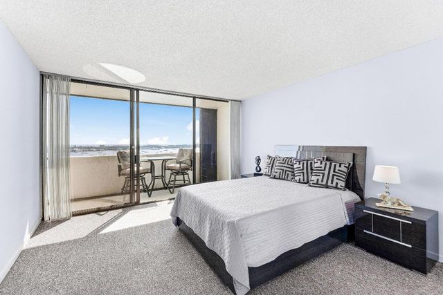 5200 N Flagler Drive 1502, West Palm Beach, FL 33407