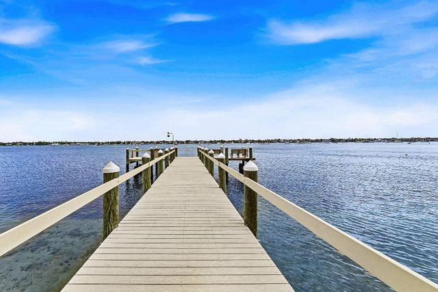 5200 N Flagler Drive 1502, West Palm Beach, FL 33407