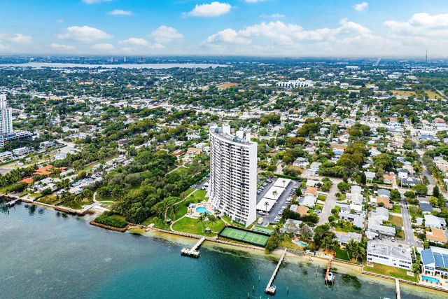 5200 N Flagler Drive 1502, West Palm Beach, FL 33407