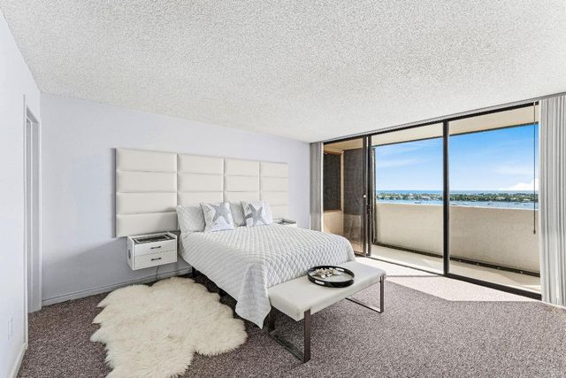 5200 N Flagler Drive 1502, West Palm Beach, FL 33407