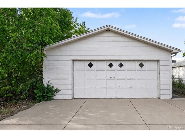 1695 S Wyandot St, Denver, CO 80223