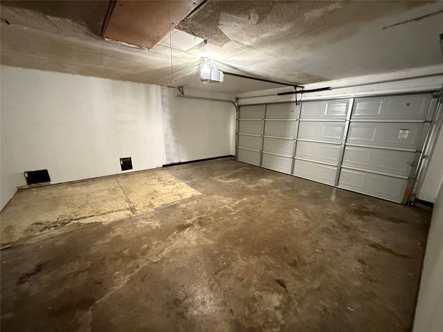 415 W Highland Drive, Whitewright, TX 75491