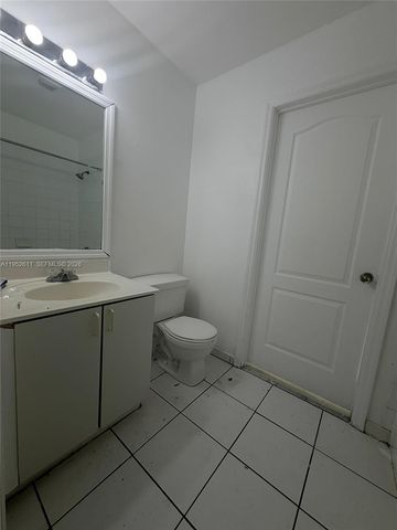 21300 NE 8th Ct 3004, Miami, FL 33179