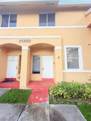 21300 NE 8th Ct 3004, Miami, FL 33179