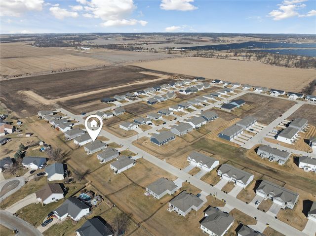 225 Sumac Dr., Palo, IA 52324