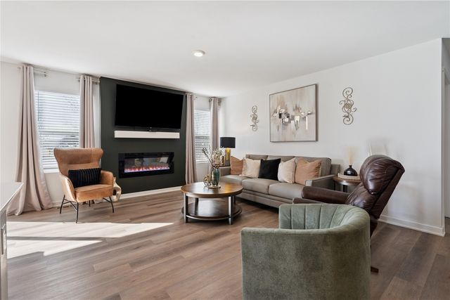 225 Sumac Dr., Palo, IA 52324