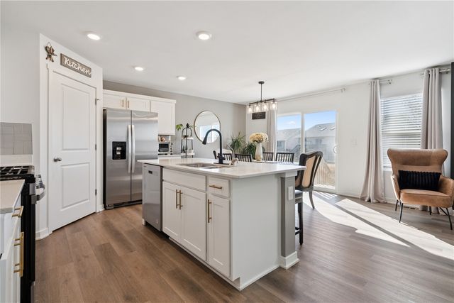 225 Sumac Dr., Palo, IA 52324