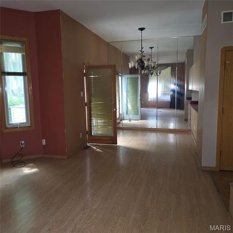 24 Columbus Square Drive, St Louis, MO 63101