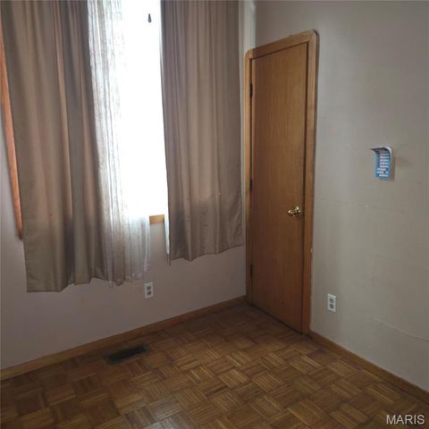 24 Columbus Square Drive, St Louis, MO 63101
