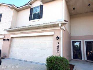 1500 CALMING WATER Drive 3202, Fleming Island, FL 32003