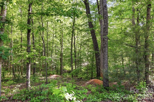 296 Broken Arrow Drive, Statesville, NC 28677