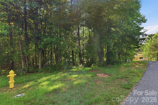 296 Broken Arrow Drive, Statesville, NC 28677