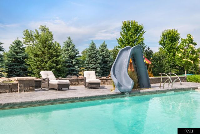 4809 S 236th Circle, Omaha, NE 68022
