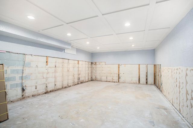 32 Golden Avenue, Battle Creek City, MI 49015