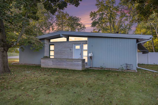 32 Golden Avenue, Battle Creek City, MI 49015