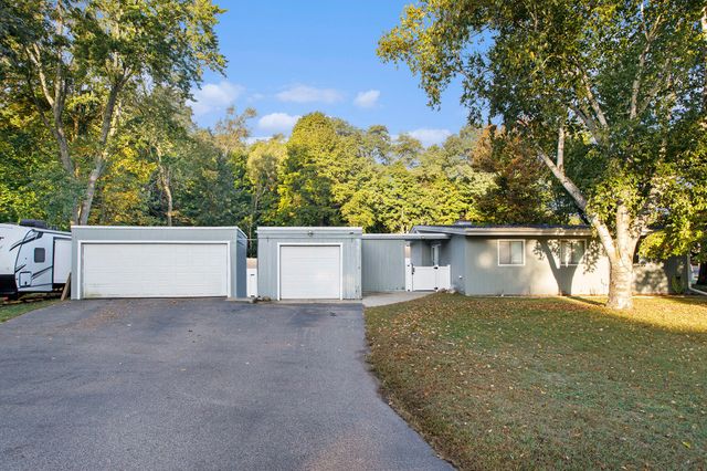 32 Golden Avenue, Battle Creek City, MI 49015