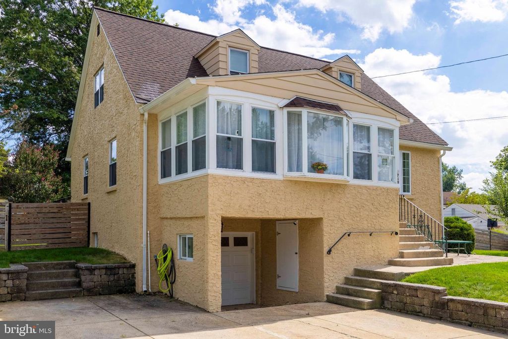 719 MAPLE AVE, GLENSIDE, PA 19038 — photo 2