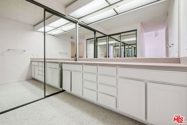 16999 Avenida De Santa Ynez, Pacific Palisades (los Angeles), CA 90272