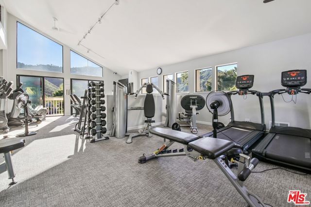 16999 Avenida De Santa Ynez, Pacific Palisades (los Angeles), CA 90272