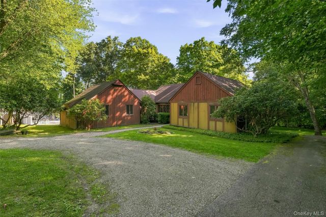 31 Pines Bridge Road, Amawalk, NY 10501