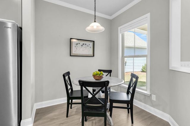 613 Daffodil Court, Summerville, SC 29486