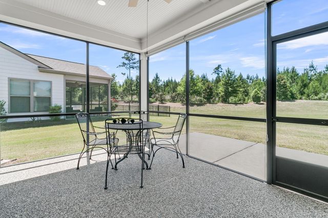 613 Daffodil Court, Summerville, SC 29486