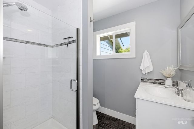 171 E Northview Dr, Eagle, ID 83616