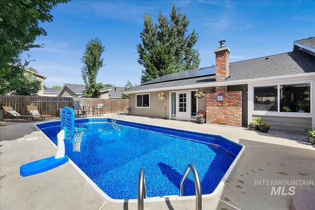 171 E Northview Dr, Eagle, ID 83616