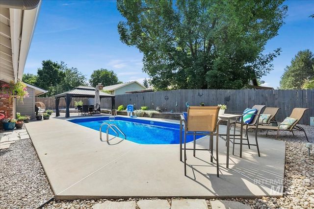 171 E Northview Dr, Eagle, ID 83616
