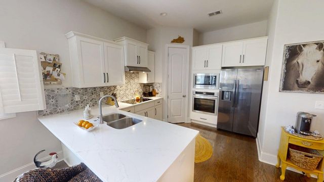 423 Houston Oaks Drive, Paris, KY 40361