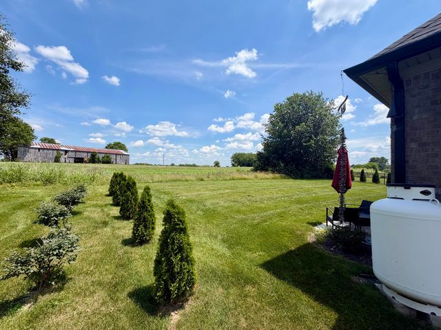 423 Houston Oaks Drive, Paris, KY 40361