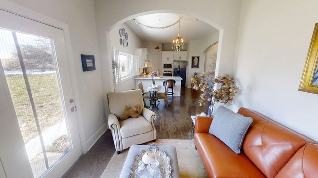 423 Houston Oaks Drive, Paris, KY 40361