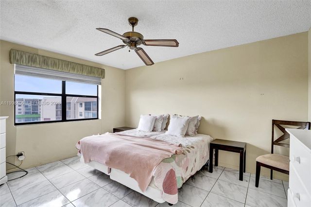 10100 NW 30th Court 310, Sunrise, FL 33322