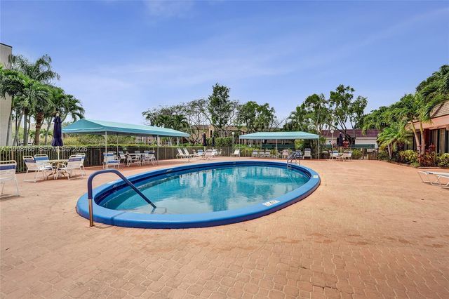 10100 NW 30th Court 310, Sunrise, FL 33322