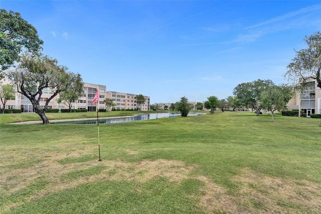 10100 NW 30th Court 310, Sunrise, FL 33322
