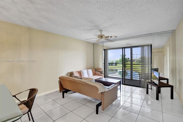 10100 NW 30th Court 310, Sunrise, FL 33322