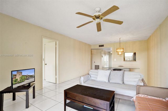 10100 NW 30th Court 310, Sunrise, FL 33322