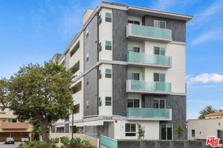 11668 Darlington Avenue 202, Los Angeles, CA 90049