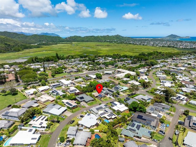 1322 Ulupuni Street, Kailua, HI 96734