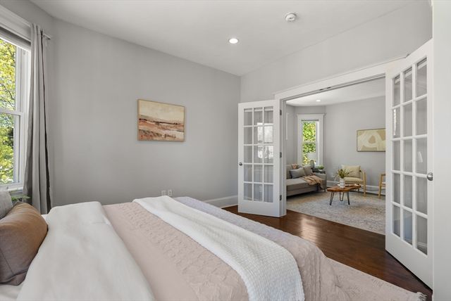 34 Catherine St 6, Boston, MA 02131