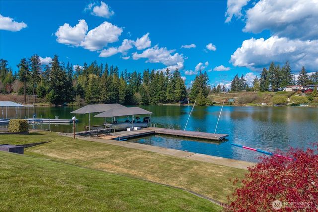 17219 33rd Street Ct E, Lake Tapps, WA 98391