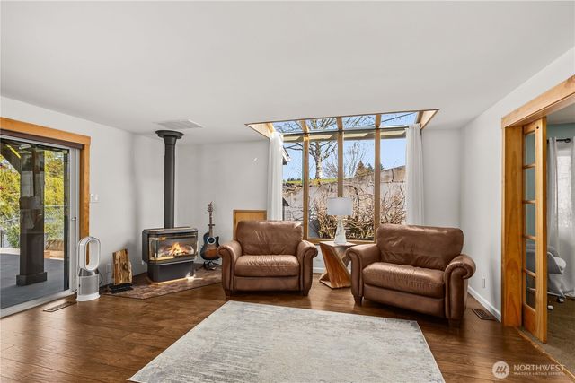 17219 33rd Street Ct E, Lake Tapps, WA 98391