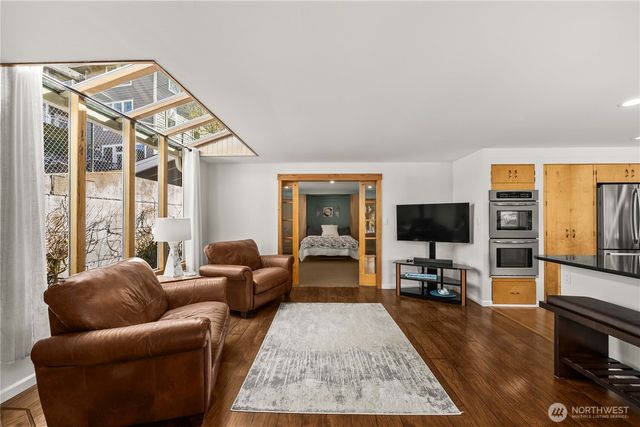17219 33rd Street Ct E, Lake Tapps, WA 98391