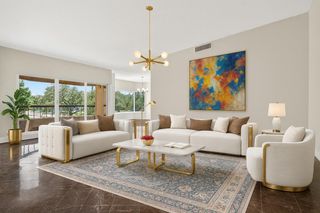 2001 Holcombe Boulevard 206, Houston, TX 77030