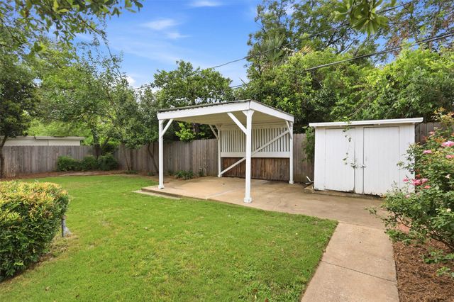 6449 Malvey Avenue, Fort Worth, TX 76116