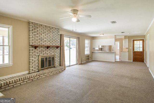 2775 Seminole Trail, Waycross, GA 31503